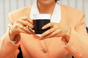 婚約指輪買取の査定がネットでできます