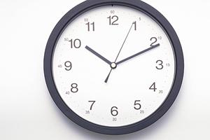 ピアスの材料になる彫金屋工具の販売